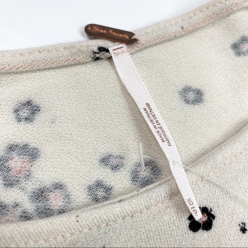 NEW Free People To The Tropics Bodycon Top Cream Tea Floral Print Size XS - Picture 12 of 13